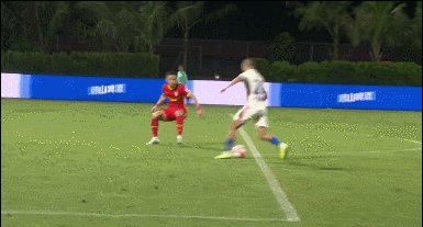 1660566671105023387.gif 刘彬彬.gif