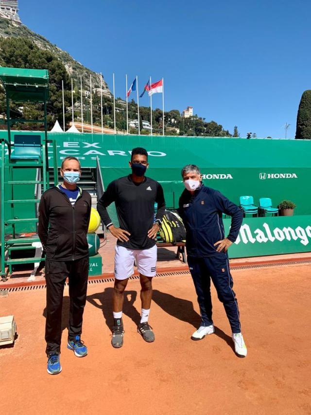 1617949497043015993.jpg EydGmMqW8Aom2YV.jpg